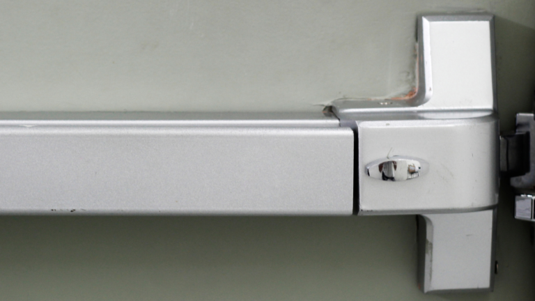 emergency door fresh panic bar installation in ormond, fl – professional service