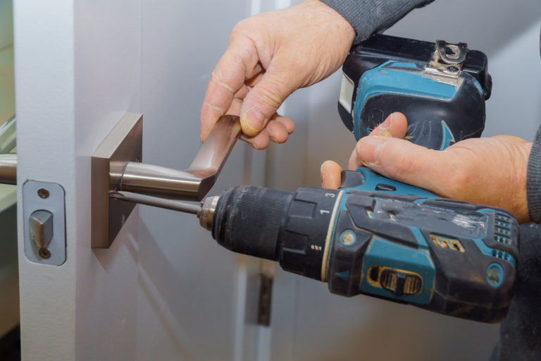 tools action commercial locksmith services in ormond, fl – speedy and proficient locksmith services for your office and business